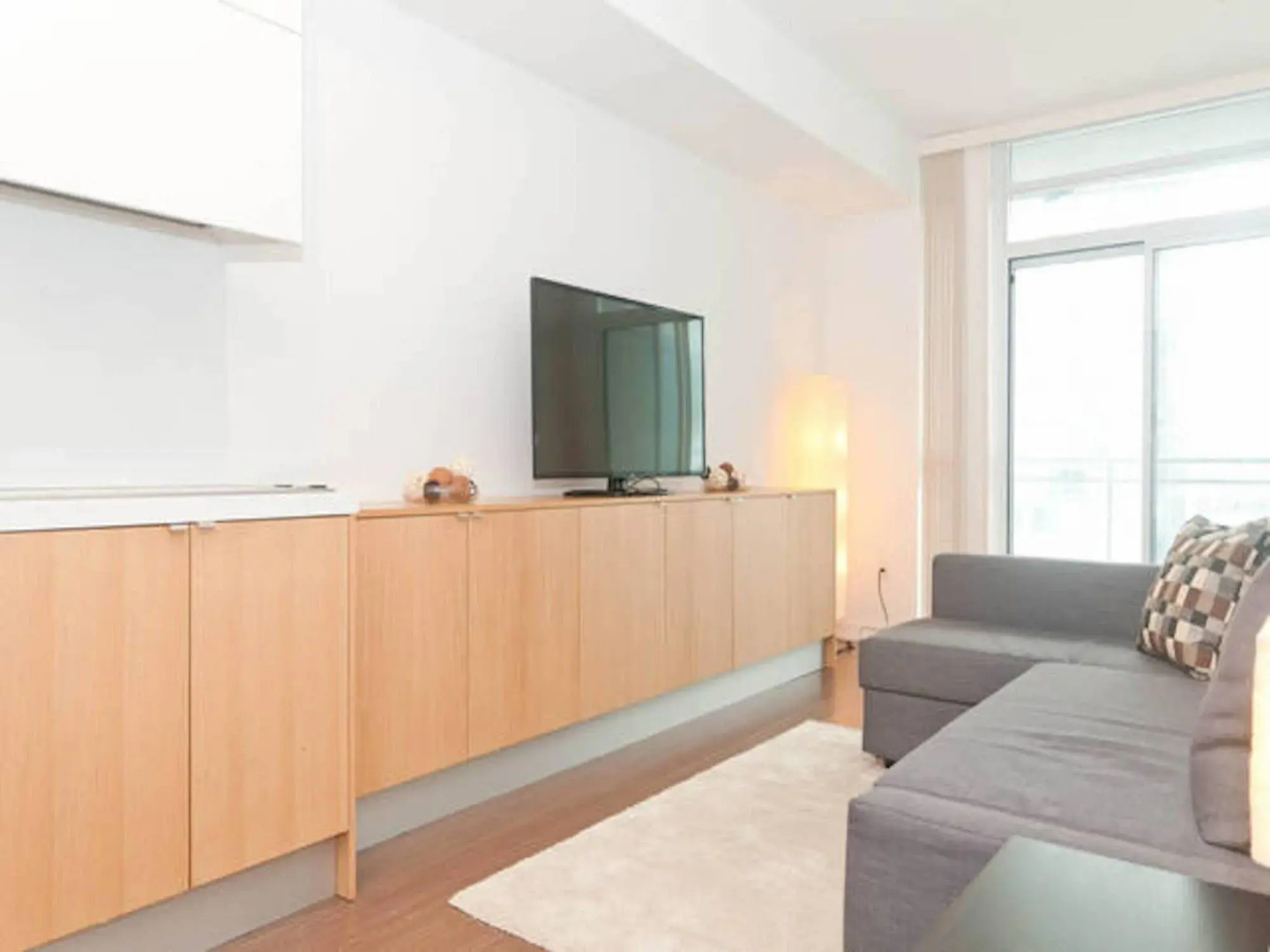 NGE Stays - Downtown Suites