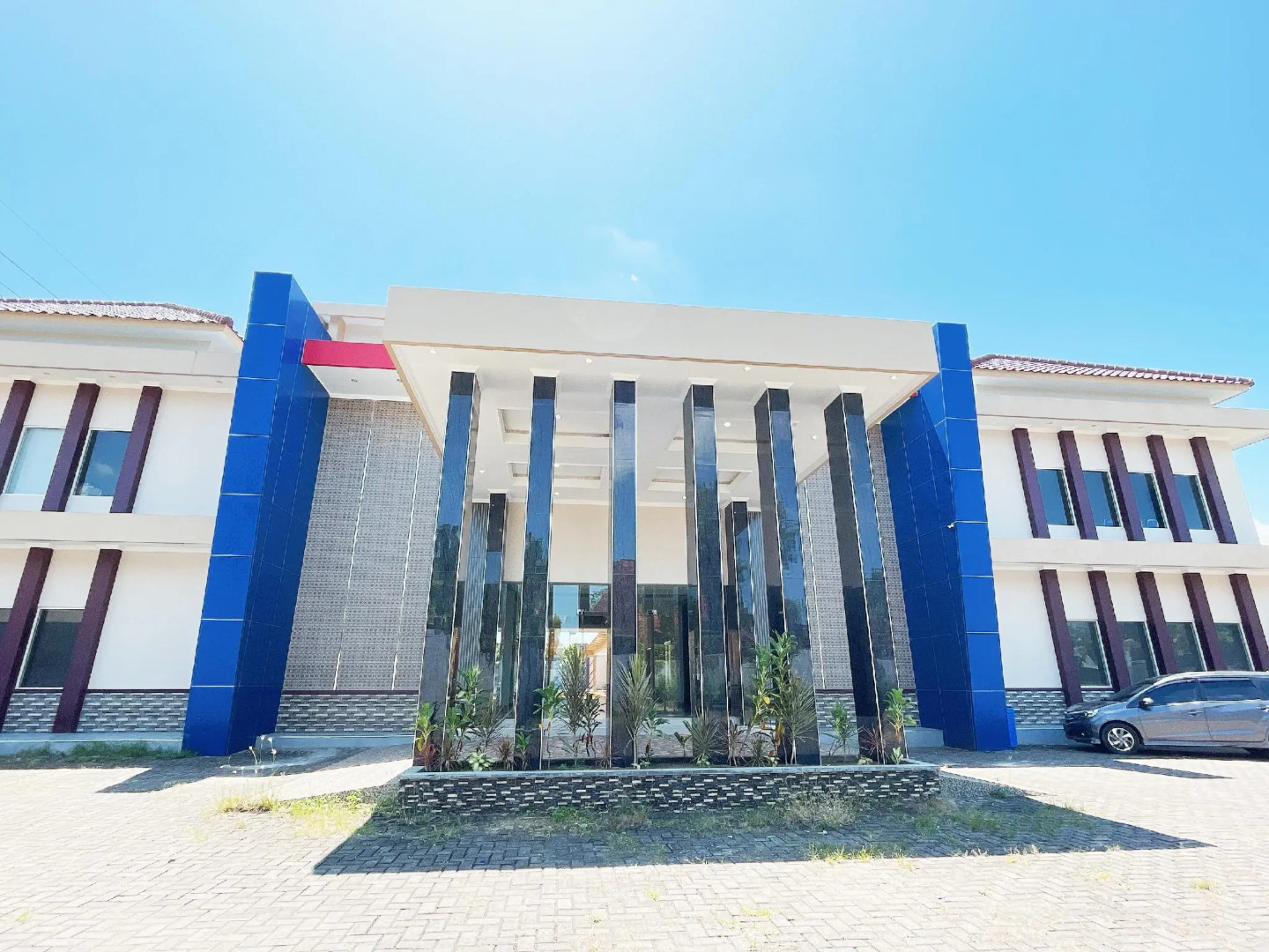 Capital O 91166 El Malik Hotel