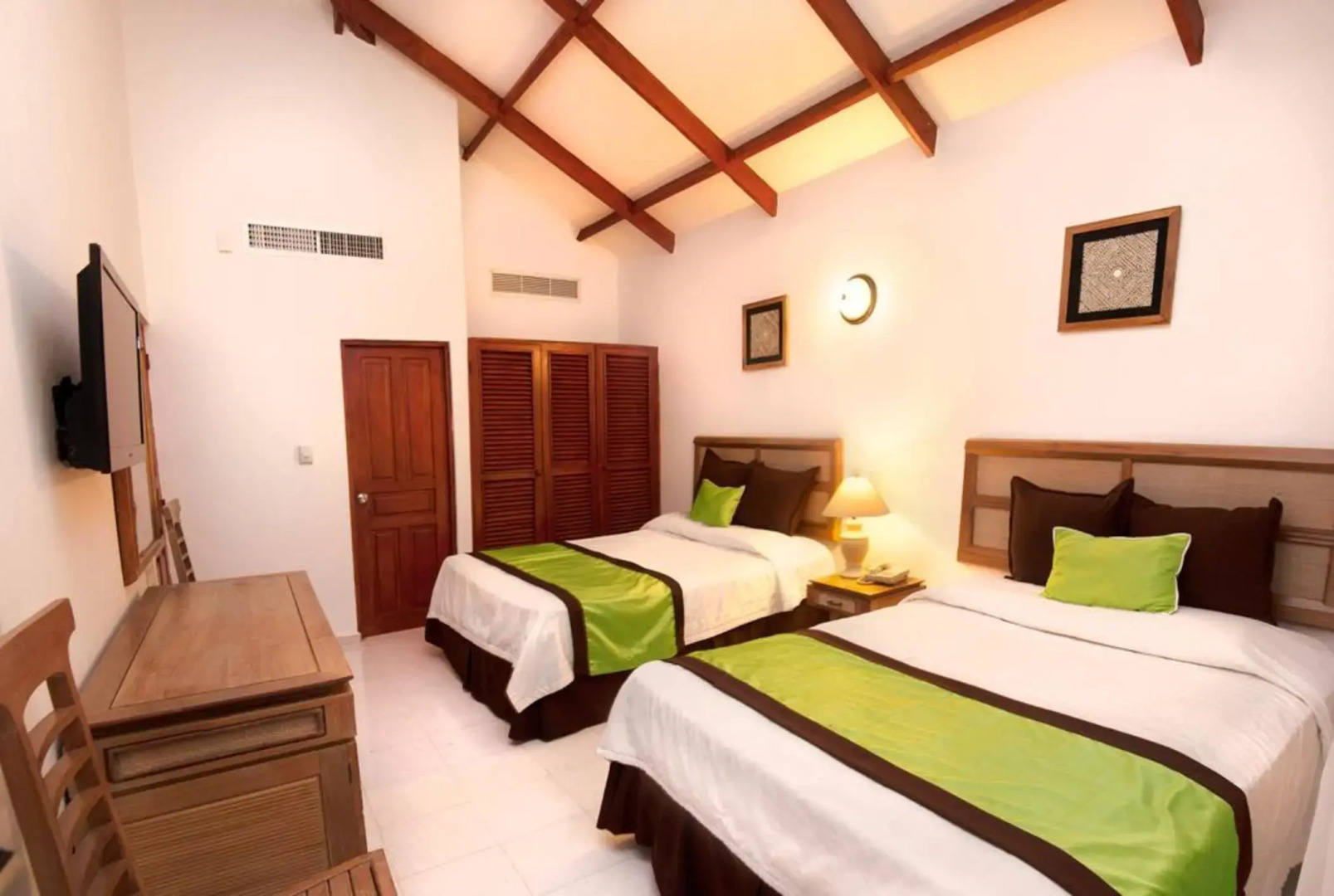 Viva Wyndham Dominicus Beach Resort — All Inclusive