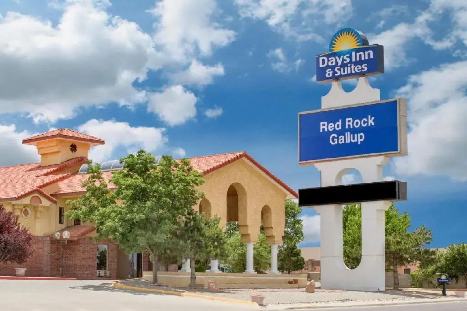 Days Inn & Suites Red Rock-Gallup