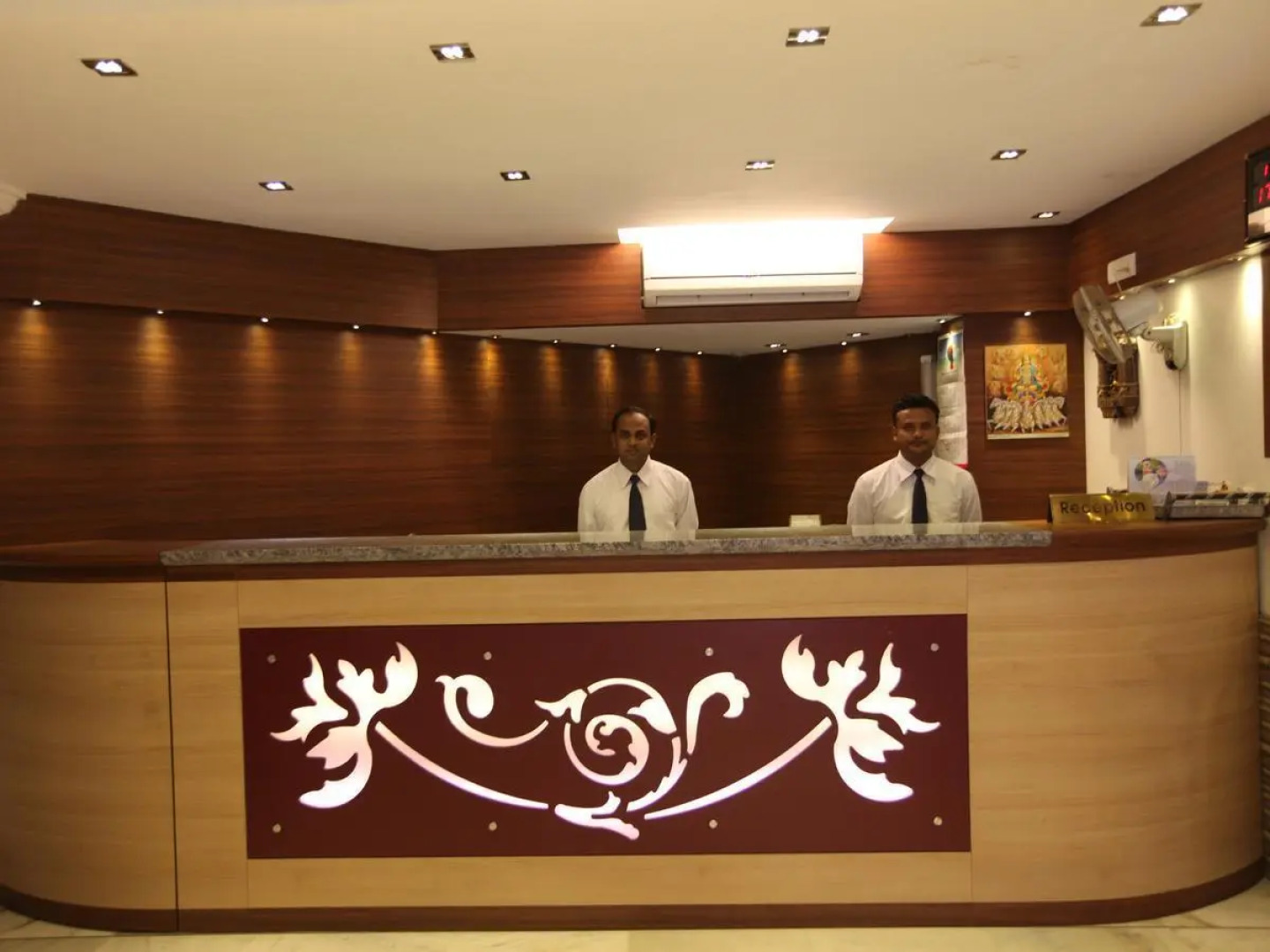 Siddharth Palace Hotel