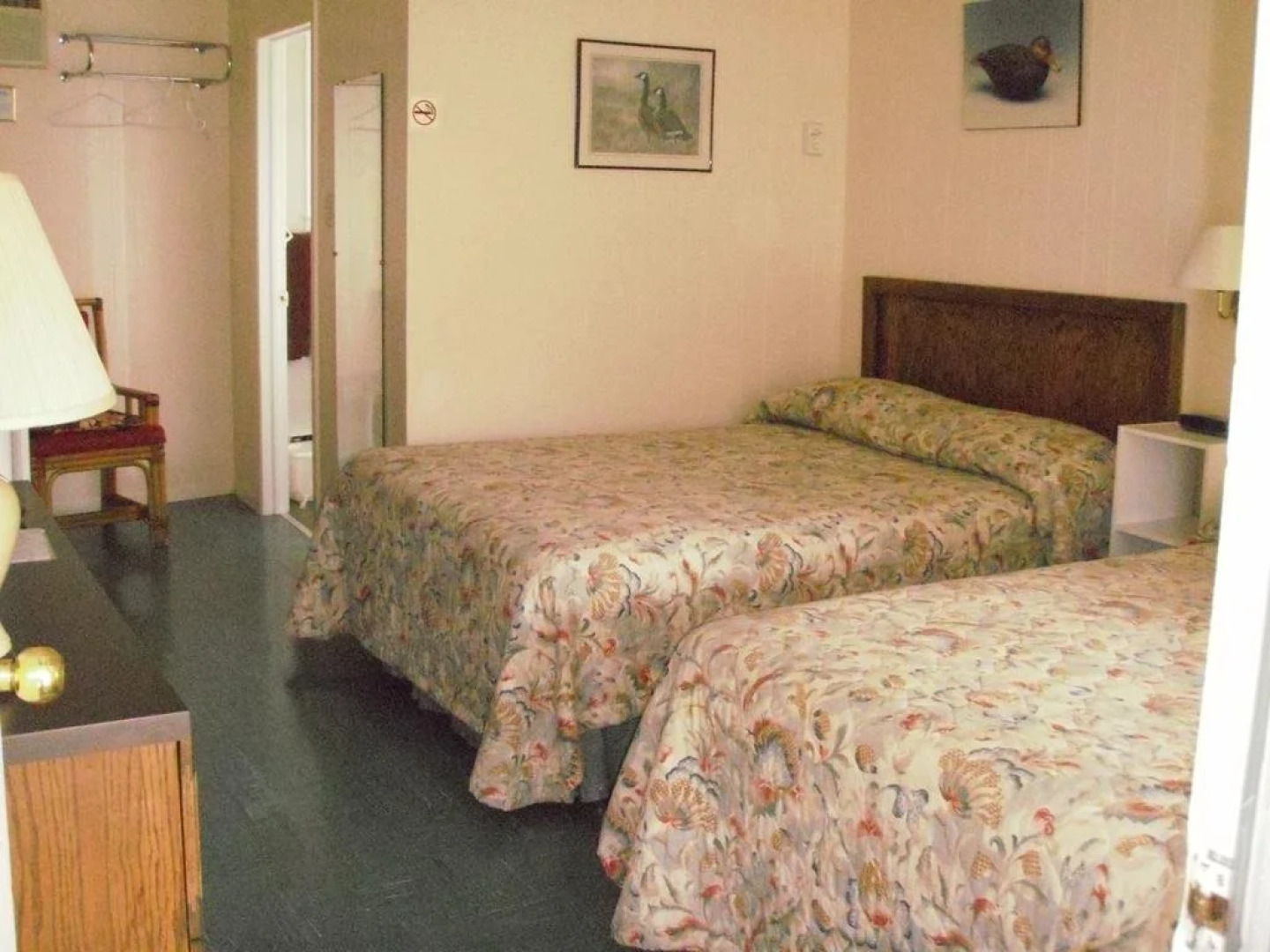 Capricorn Motel Royale Thousand Islands