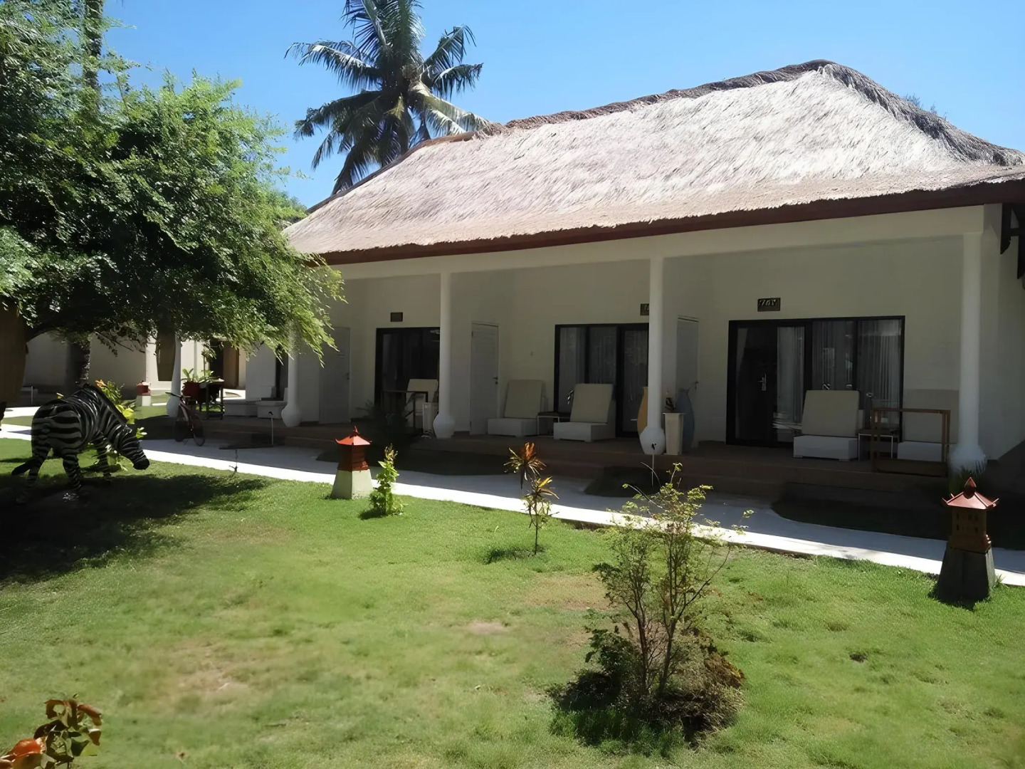 Jambuluwuk Oceano Resort Gili Trawangan