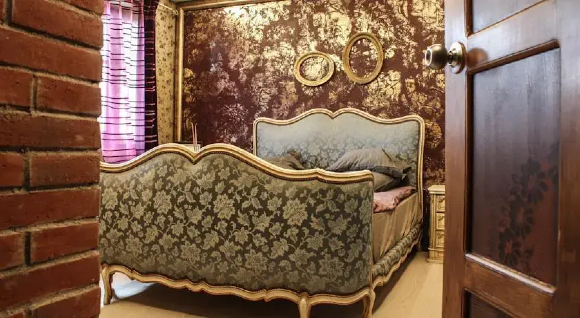 Le Rendezvous Apartment