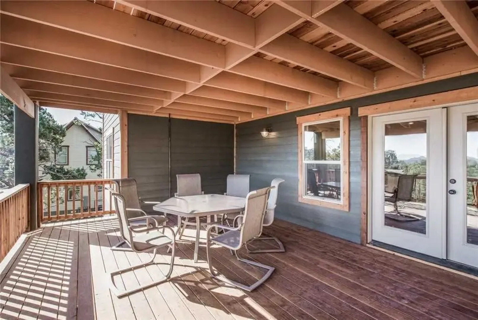 Abbey Lodge - Nine Bedroom Cabin with Hot Tub