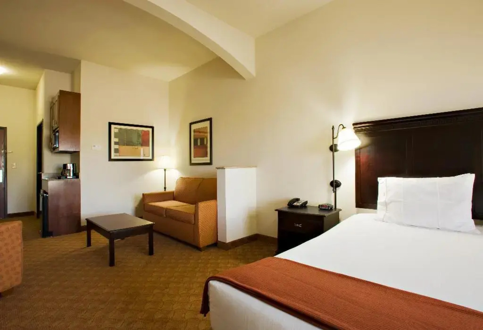 Holiday Inn Express Hotel & Suites Sweetwater