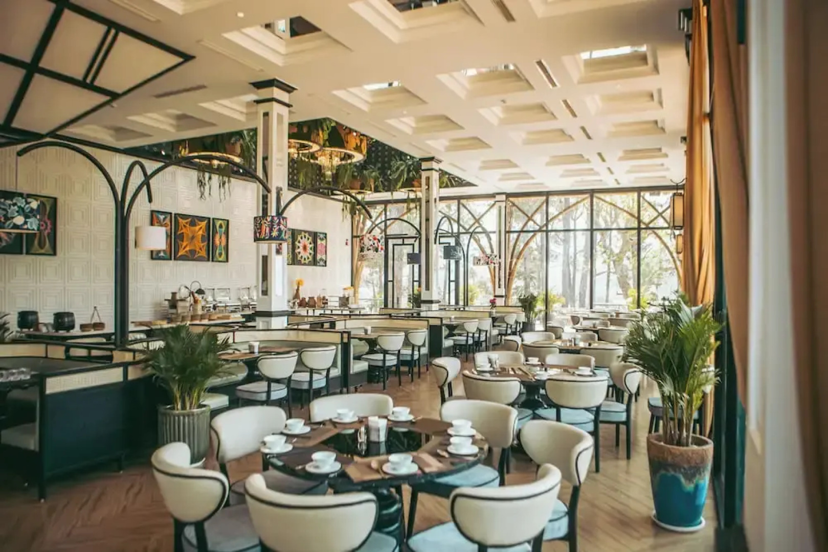 Phoenix Moc Chau Hotel