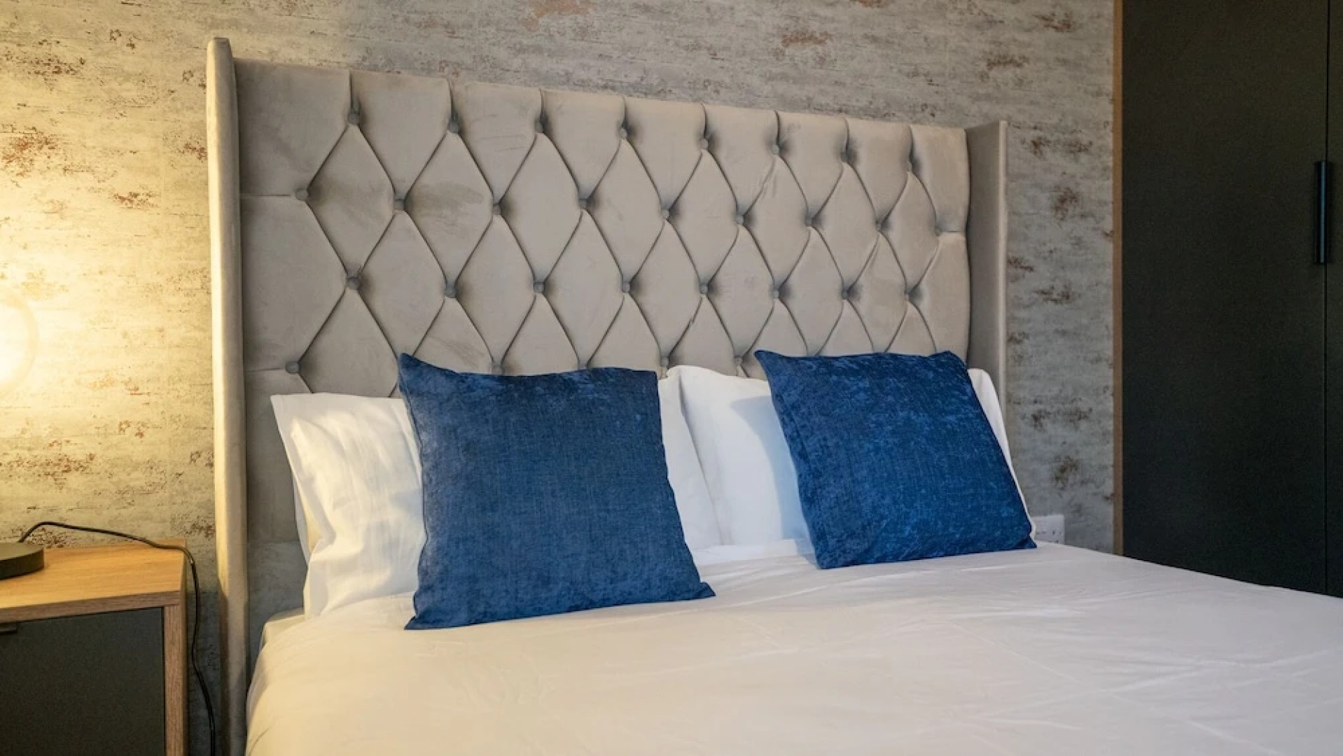 Northumberland Luxury Stays - The Shearling