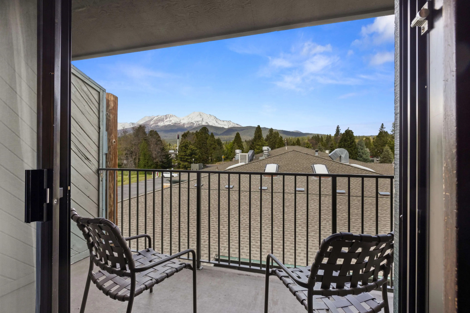 Best Western Plus Tree House