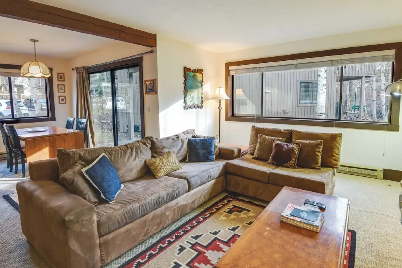 Ketchum Condo w/ Deck < 1 Mi to Sun Valley Resort!