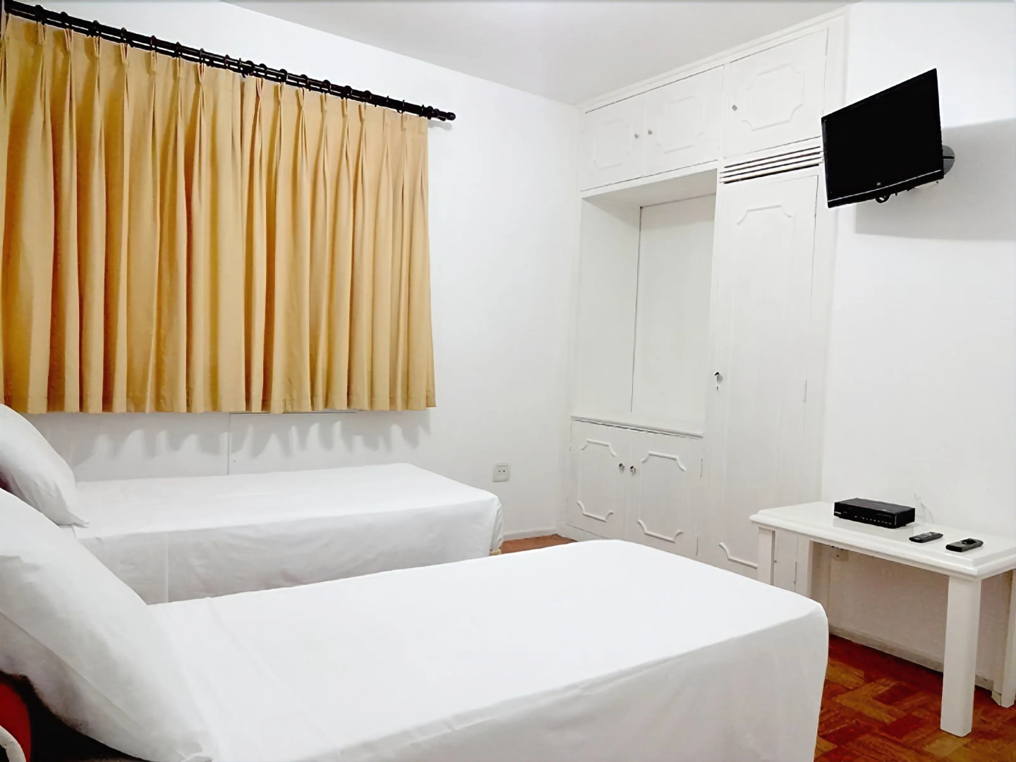 Zoghbi Apart Hotel