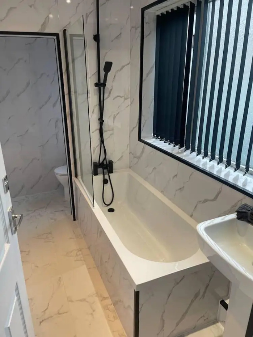 Immaculate Luxury 2-bed Apartment in Liverpool