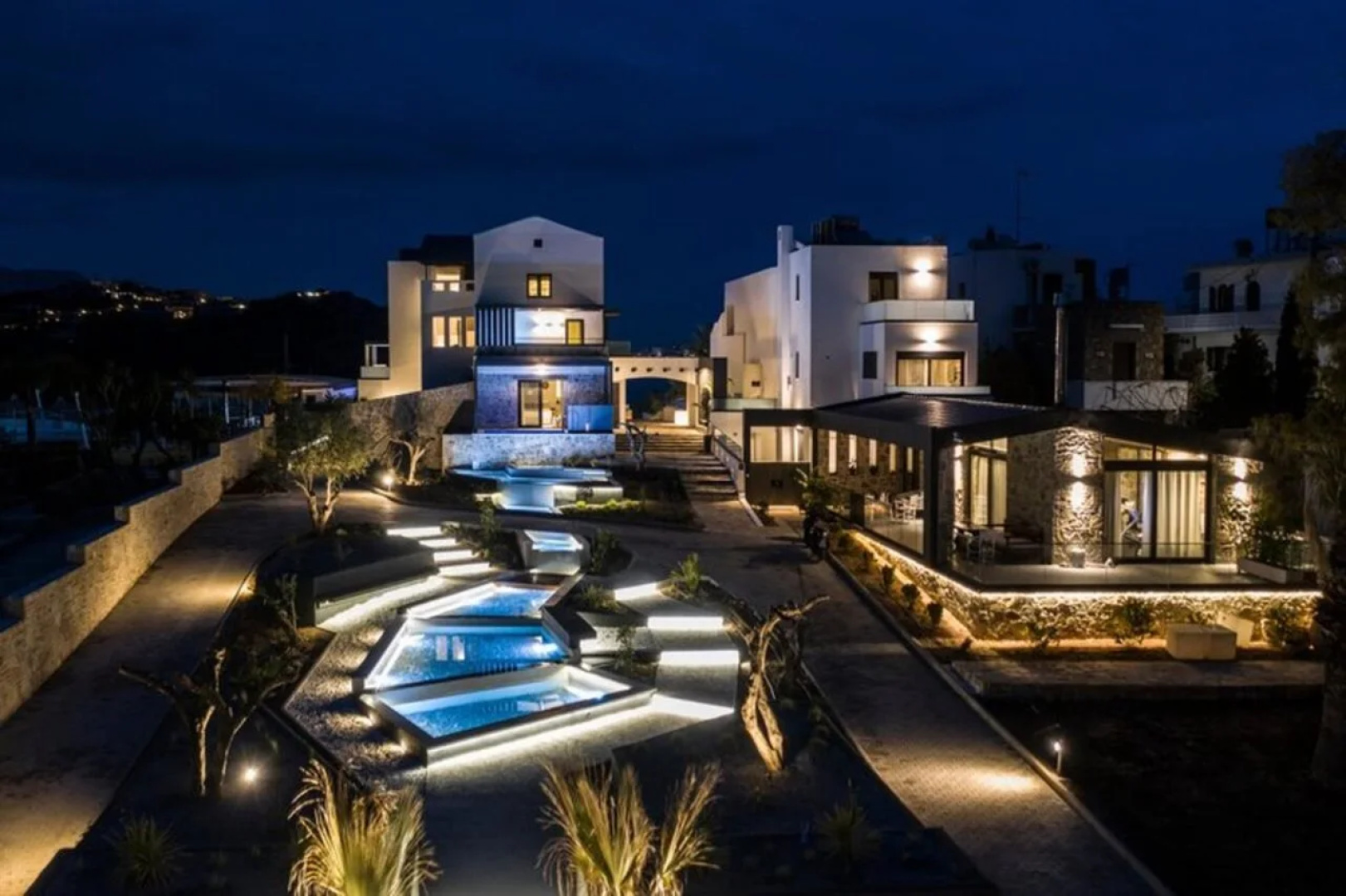Almiros Sand Apartments