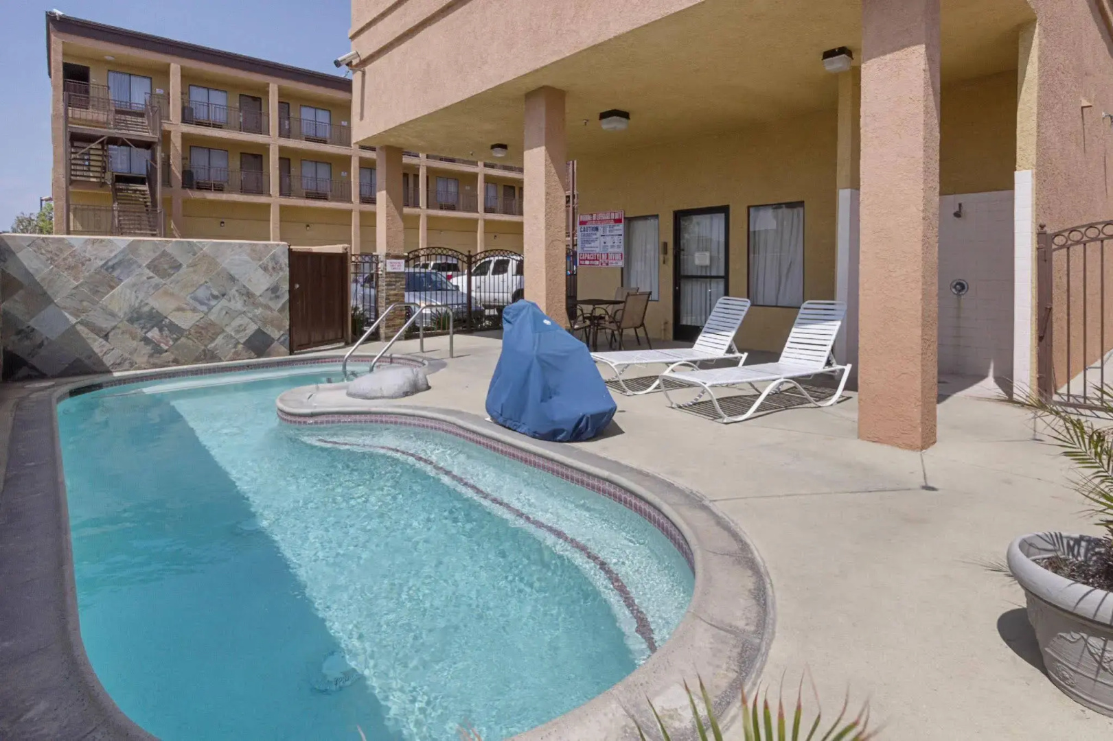 Quality Inn & Suites Huntington Beach