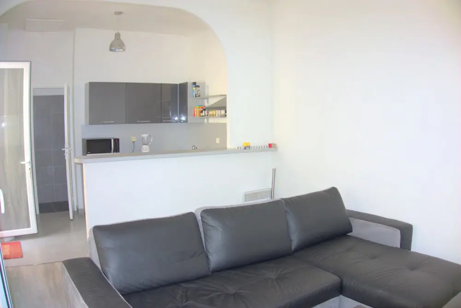 Monte Carlo Bordering