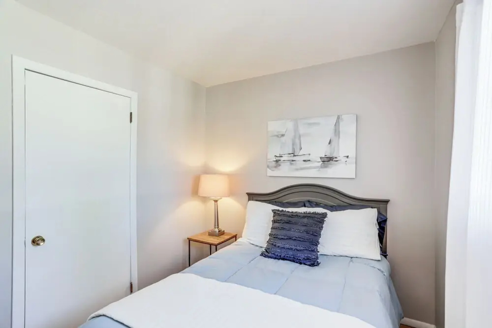 Waterfront Port Clinton Cottage: 5 Mi to Lake Erie