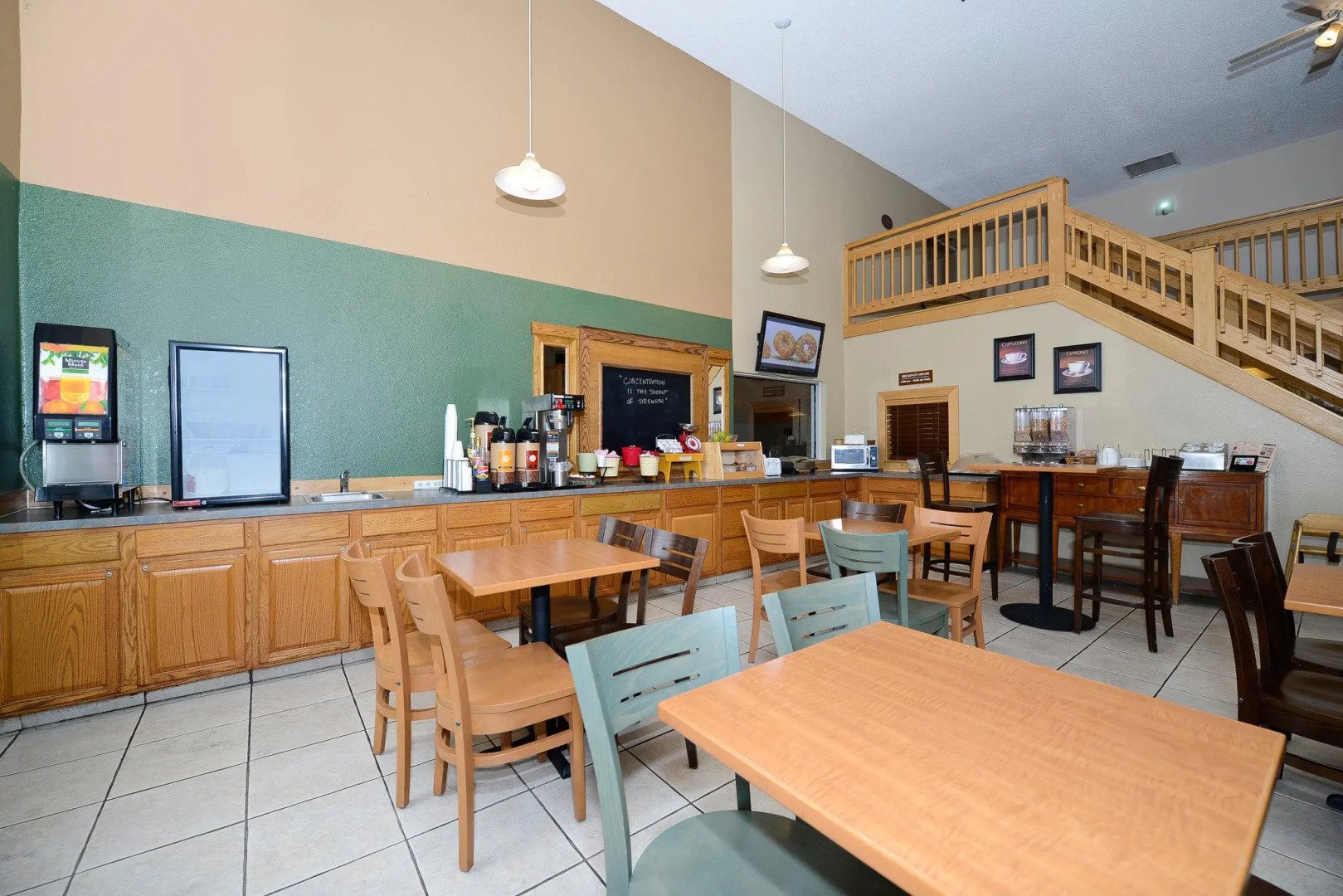 Best Western Plus Flint Airport Inn & Suites