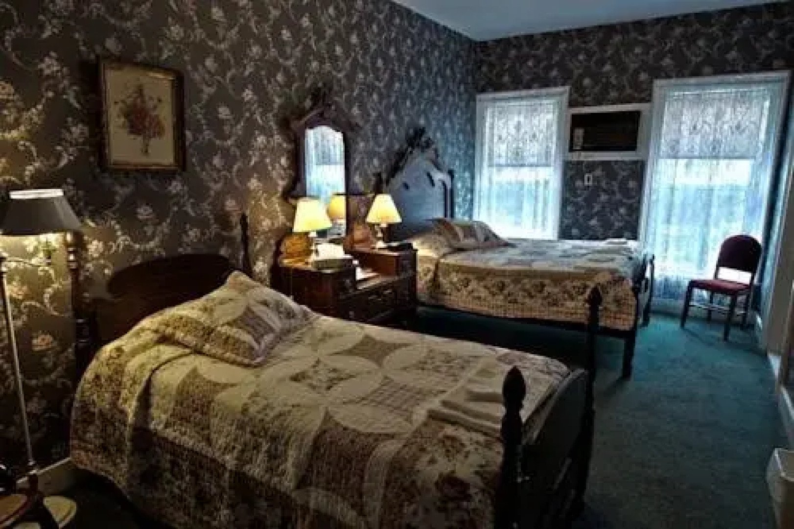 Riverside: The Inn at Cambridge Springs