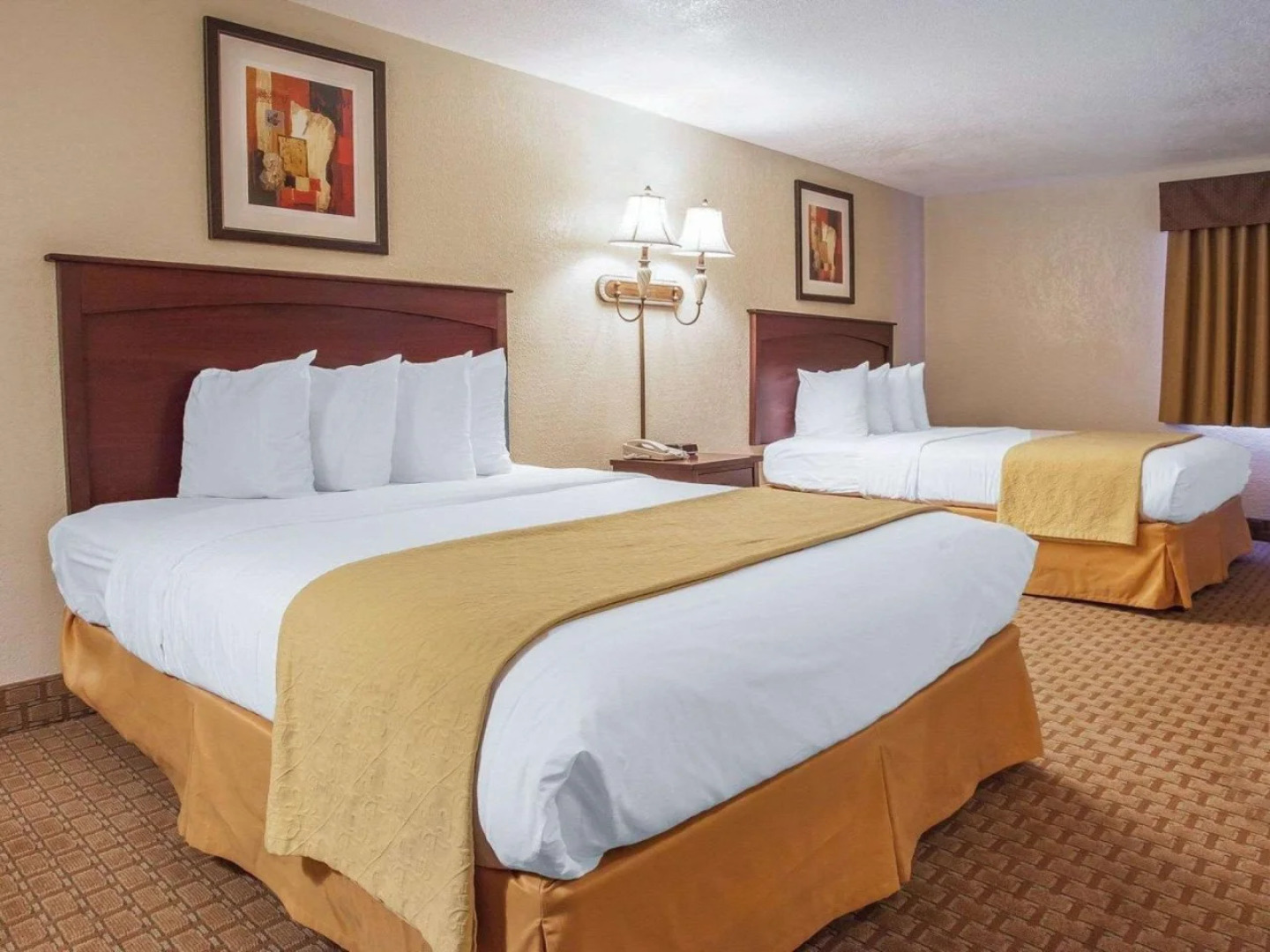 Quality Inn and Suites Toppenish