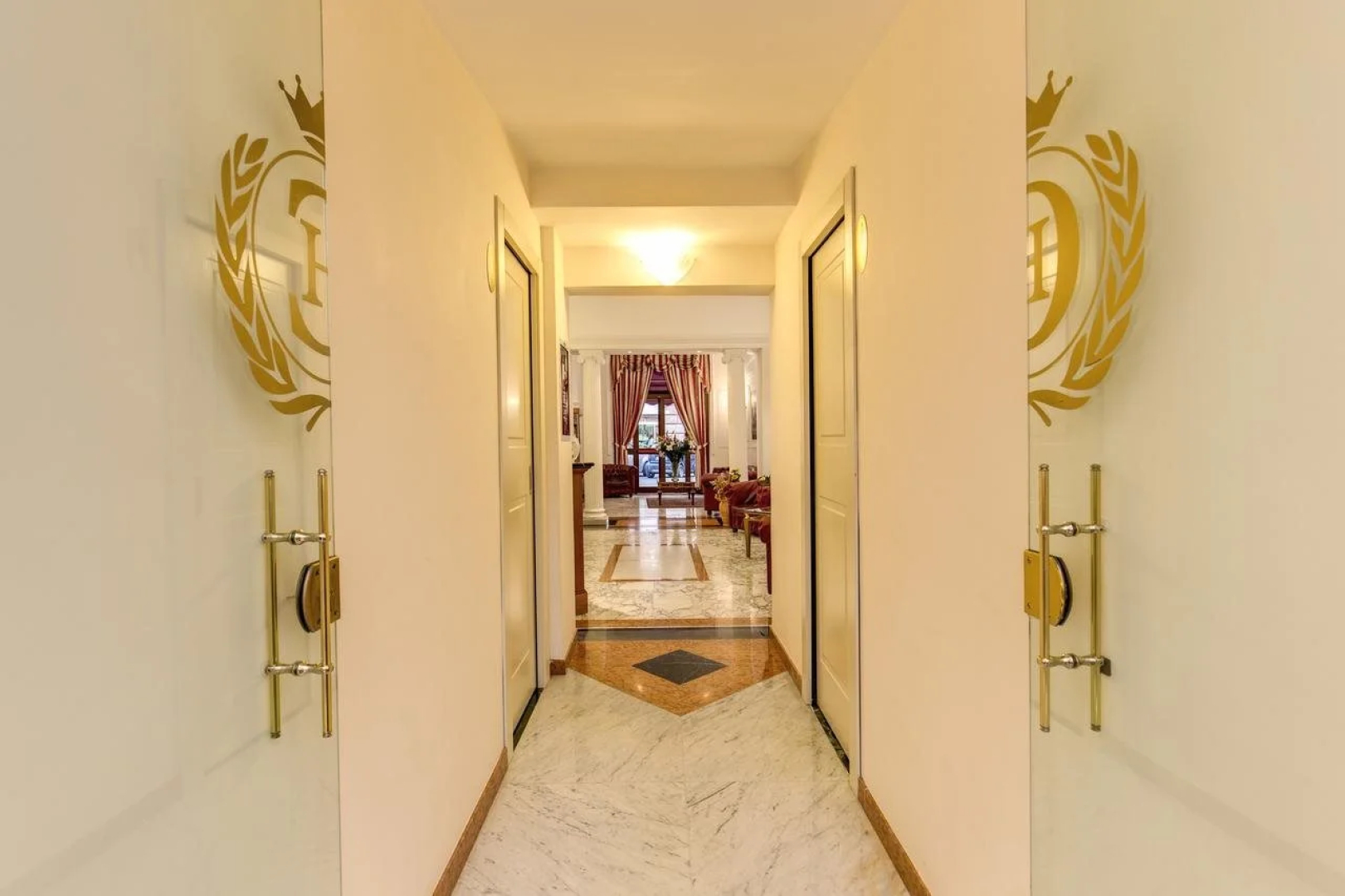 Hotel Contilia