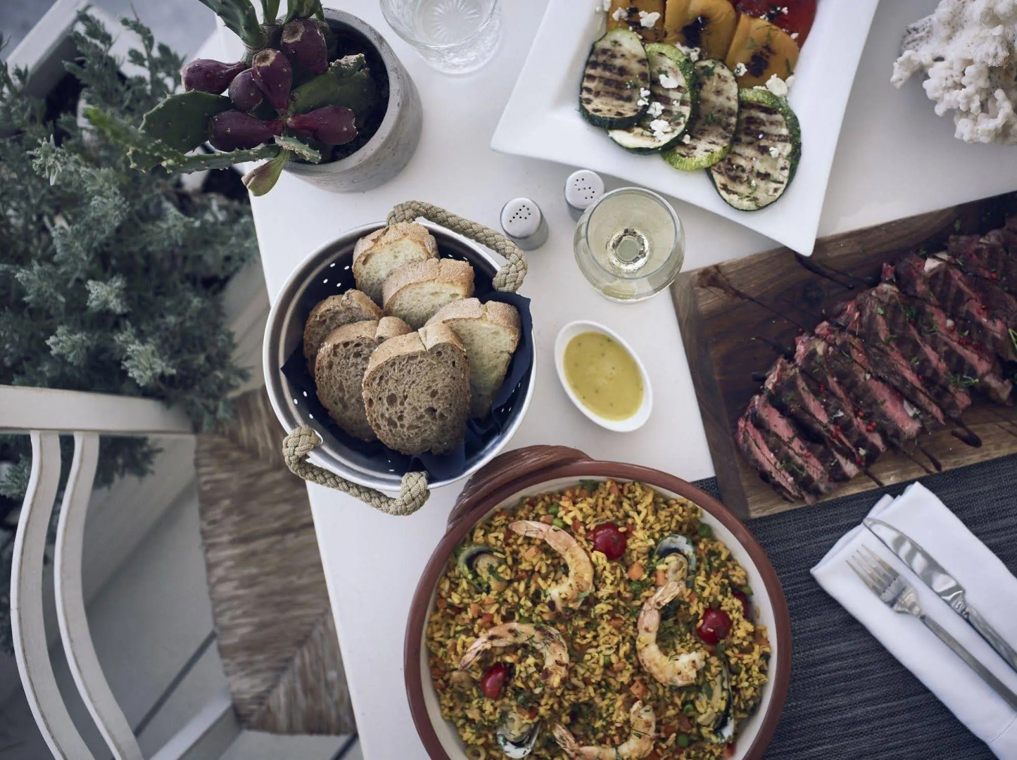 Ios Palace Hotel & Spa