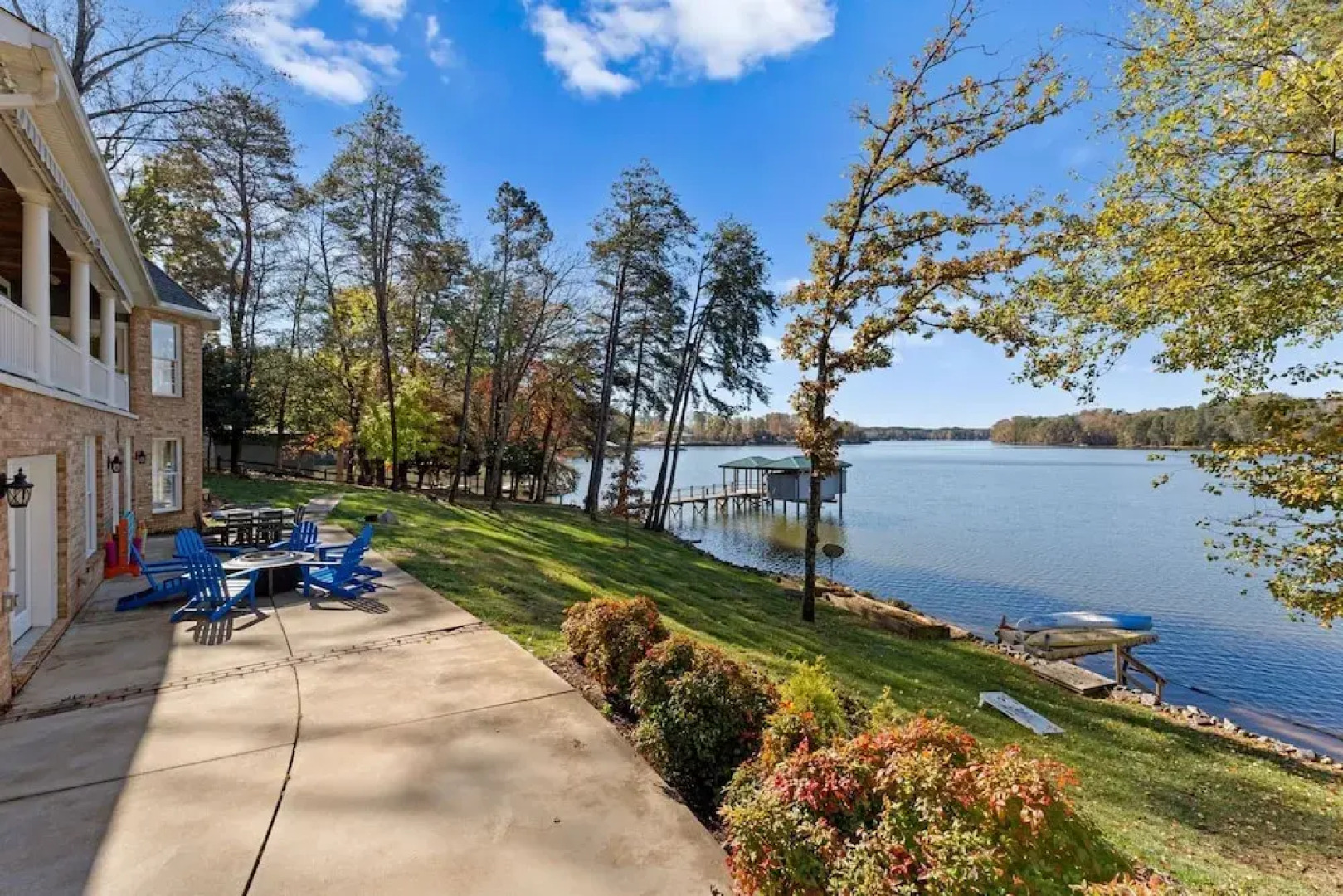 Sunset Pointe by Avantstay Waterfront Beach Fire Pit Sleeps 14 5bdr 4BA