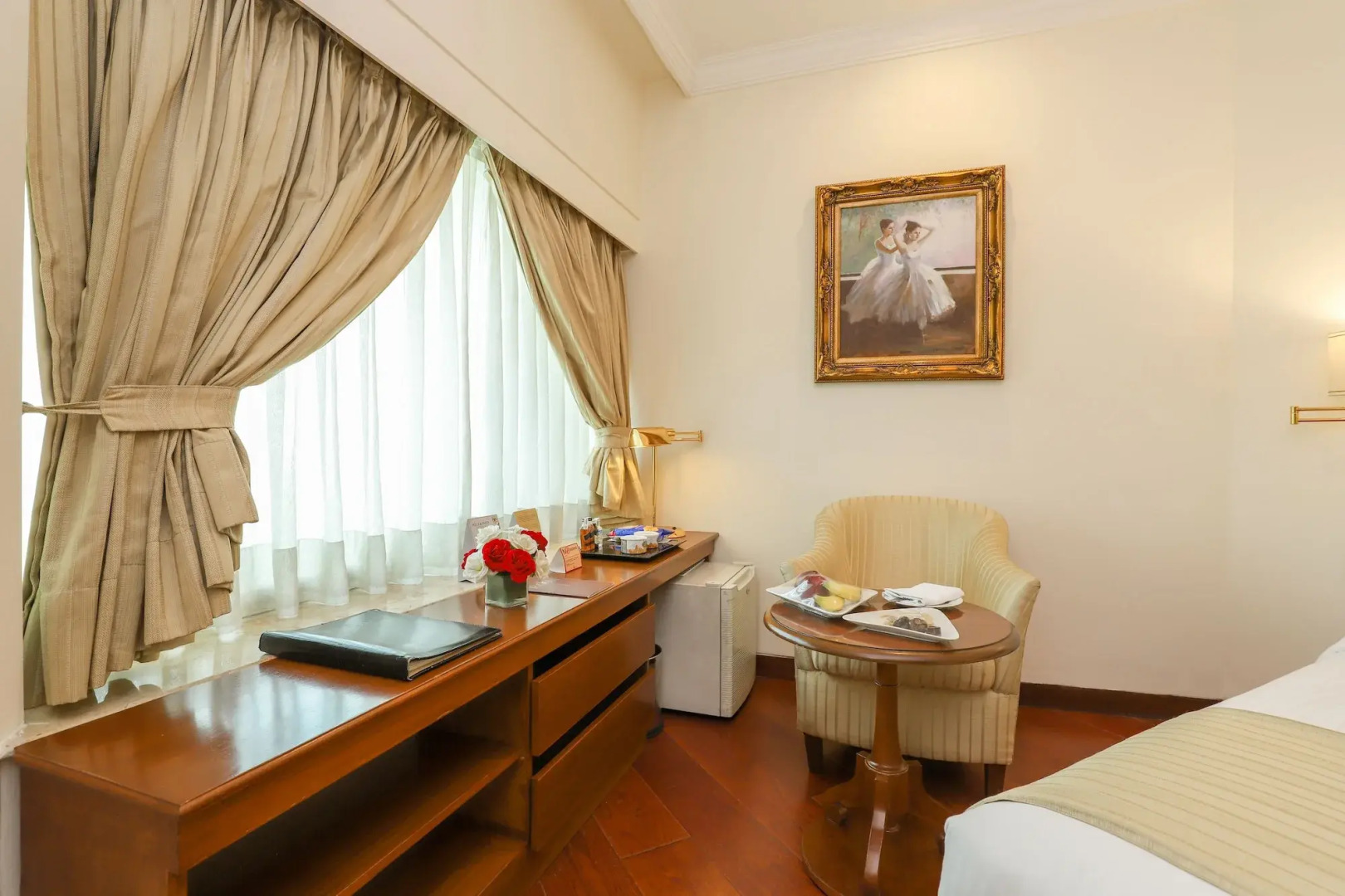 Hotel The Royal Plaza