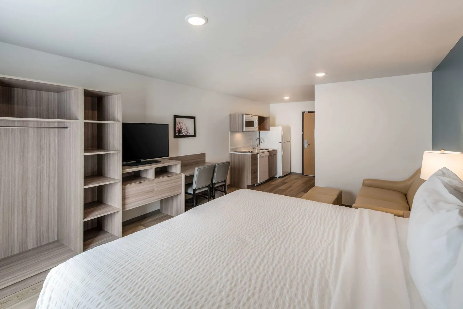 WoodSpring Suites Tri-Cities - Richland