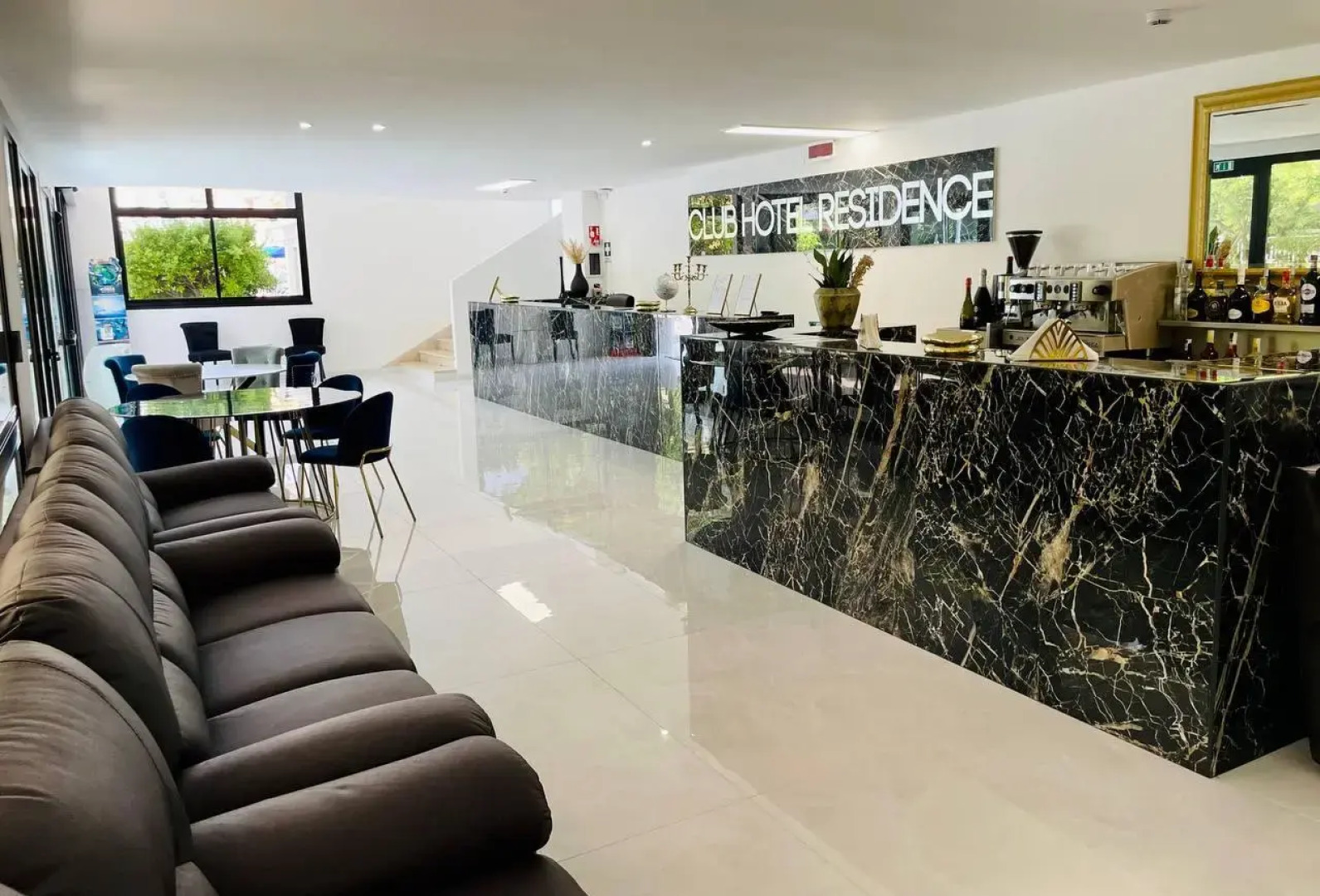 Club Hotel Residence