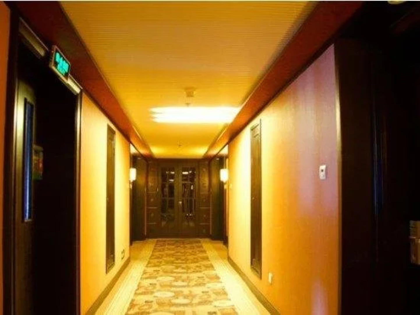 International Grand Hotel