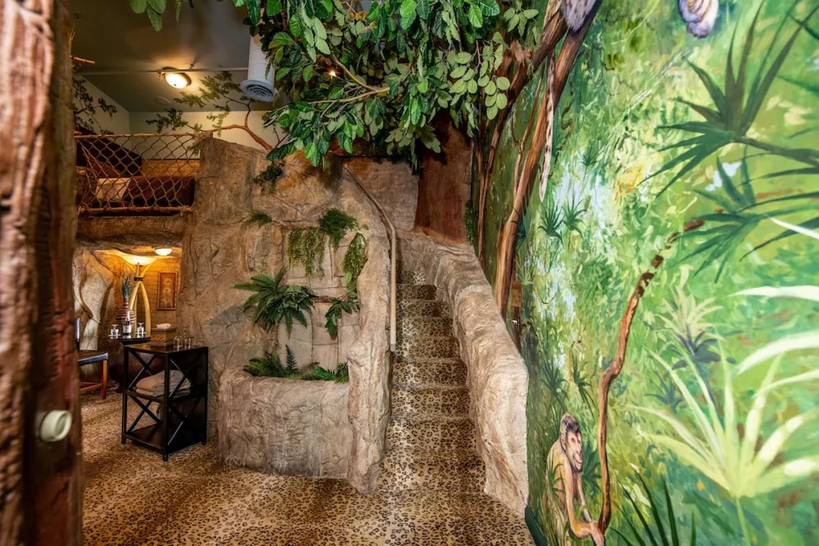 Anniversary Inn - 5th South