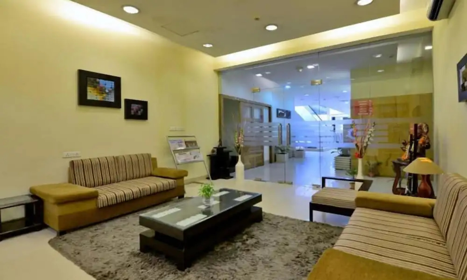 Vijaya Tej Clarks Inn