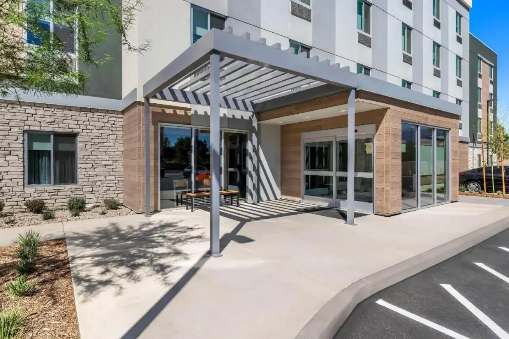 Everhome Suites San Bernardino - Loma Linda