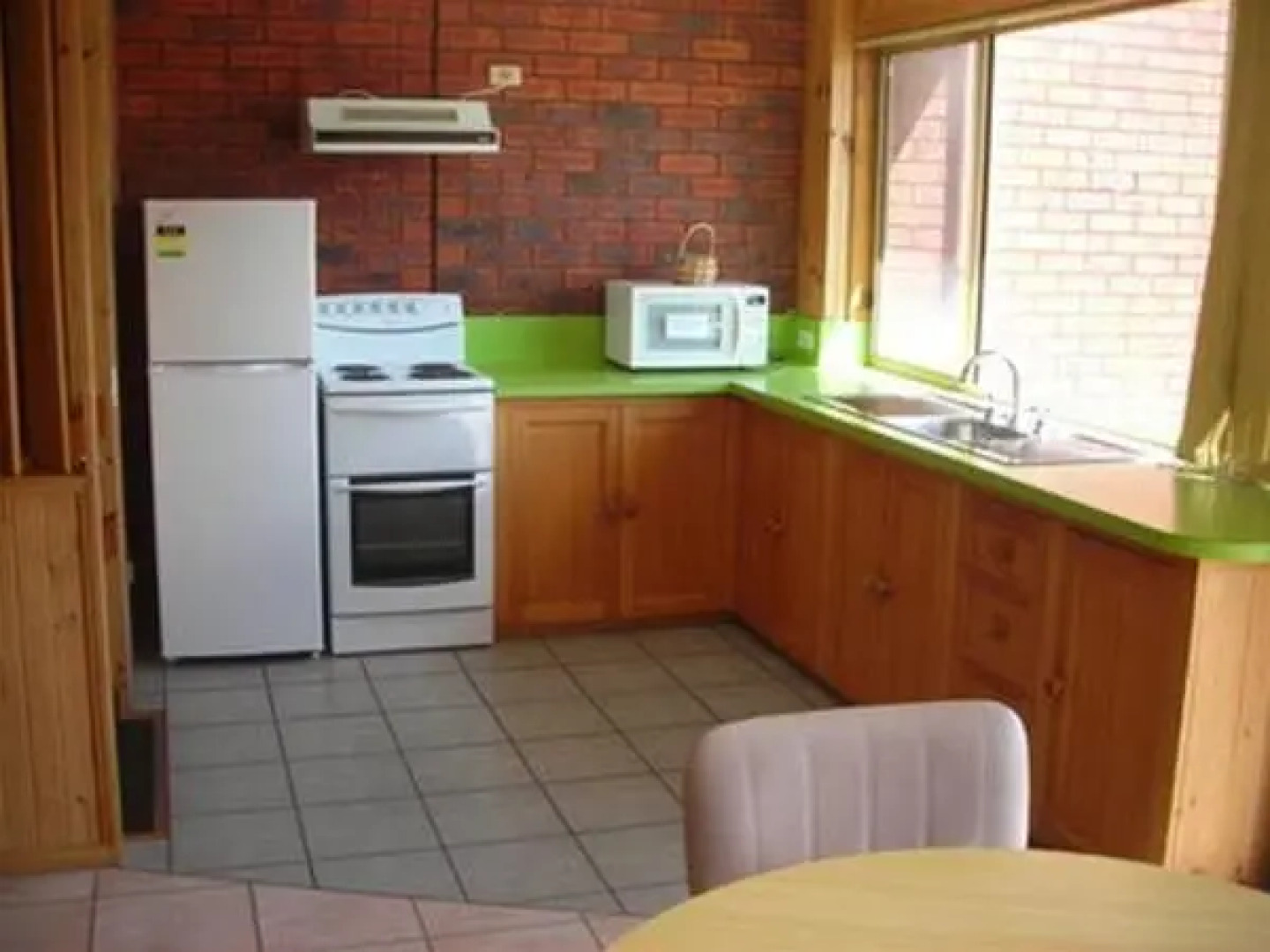 Apollo Bay Backpackers Lodge