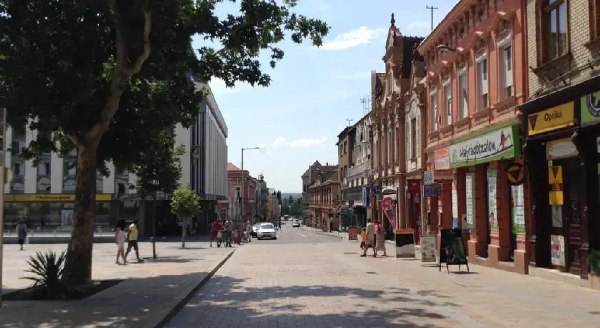 Gránátalma szállás