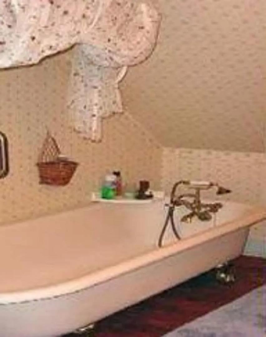 The Queen Anne House Bed and Breakfast