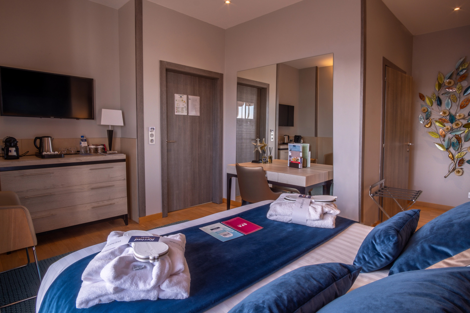 Kyriad Prestige Lyon Est - Saint Priest Eurexpo Hotel and Spa