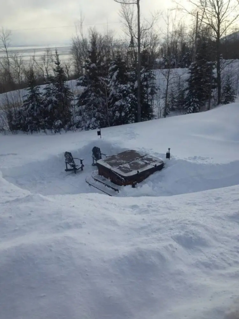 Chalet L'officier-1, spa et vue sur le Fleuve