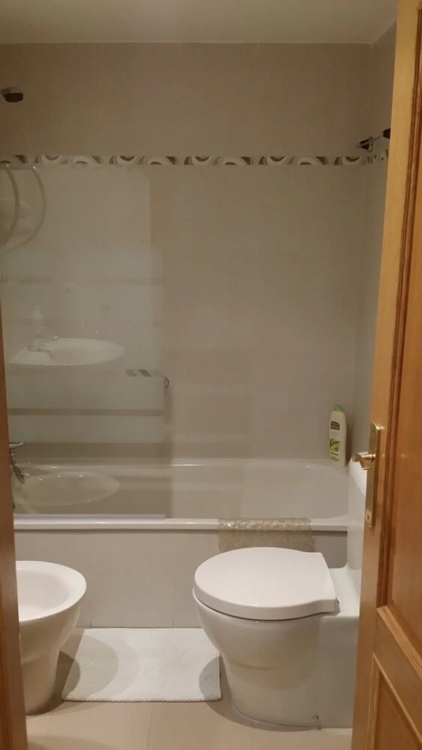 Studio in Oviedo, With Wonderful City View and Wifi - 600 m From the S