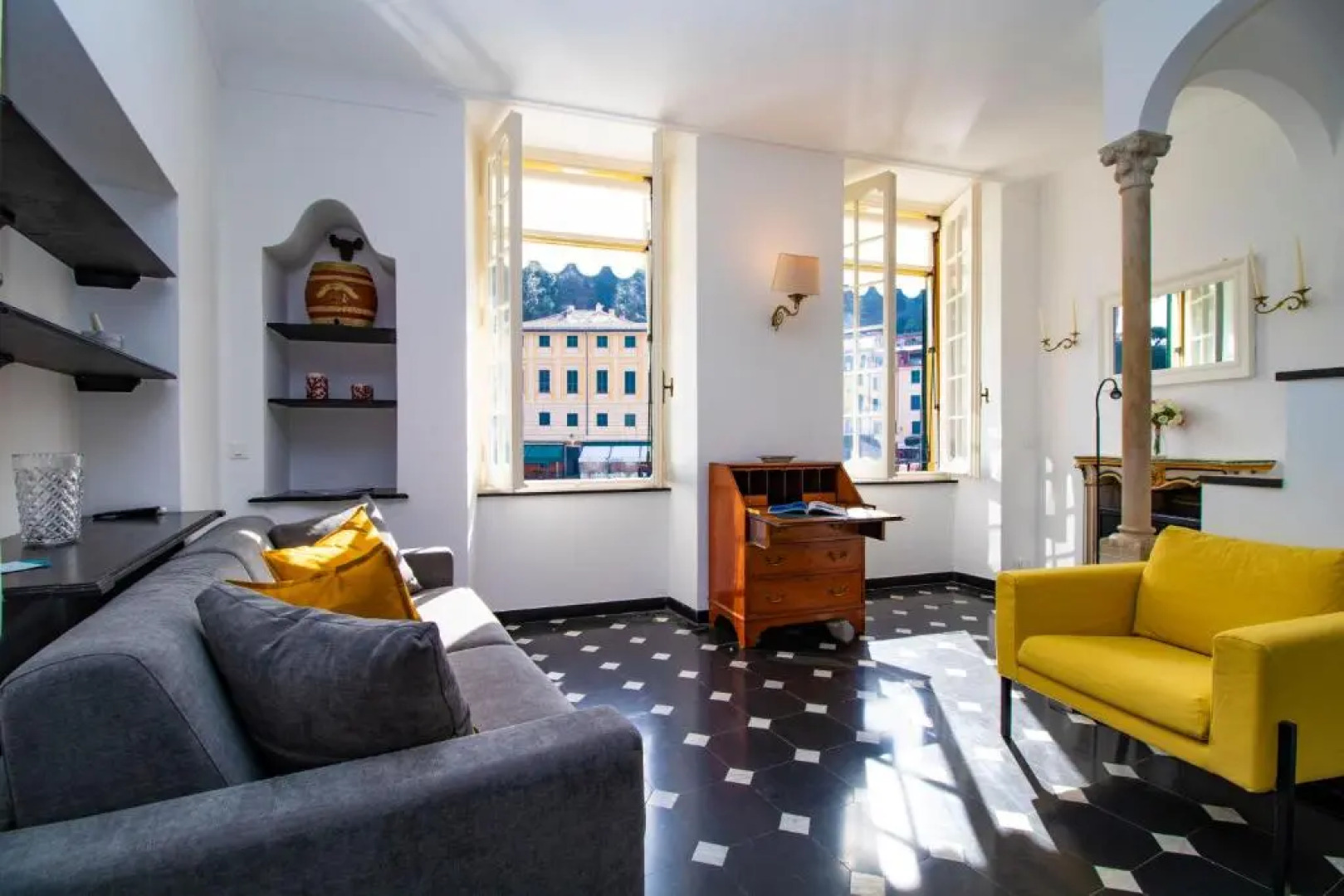 Royal by PortofinoHomes