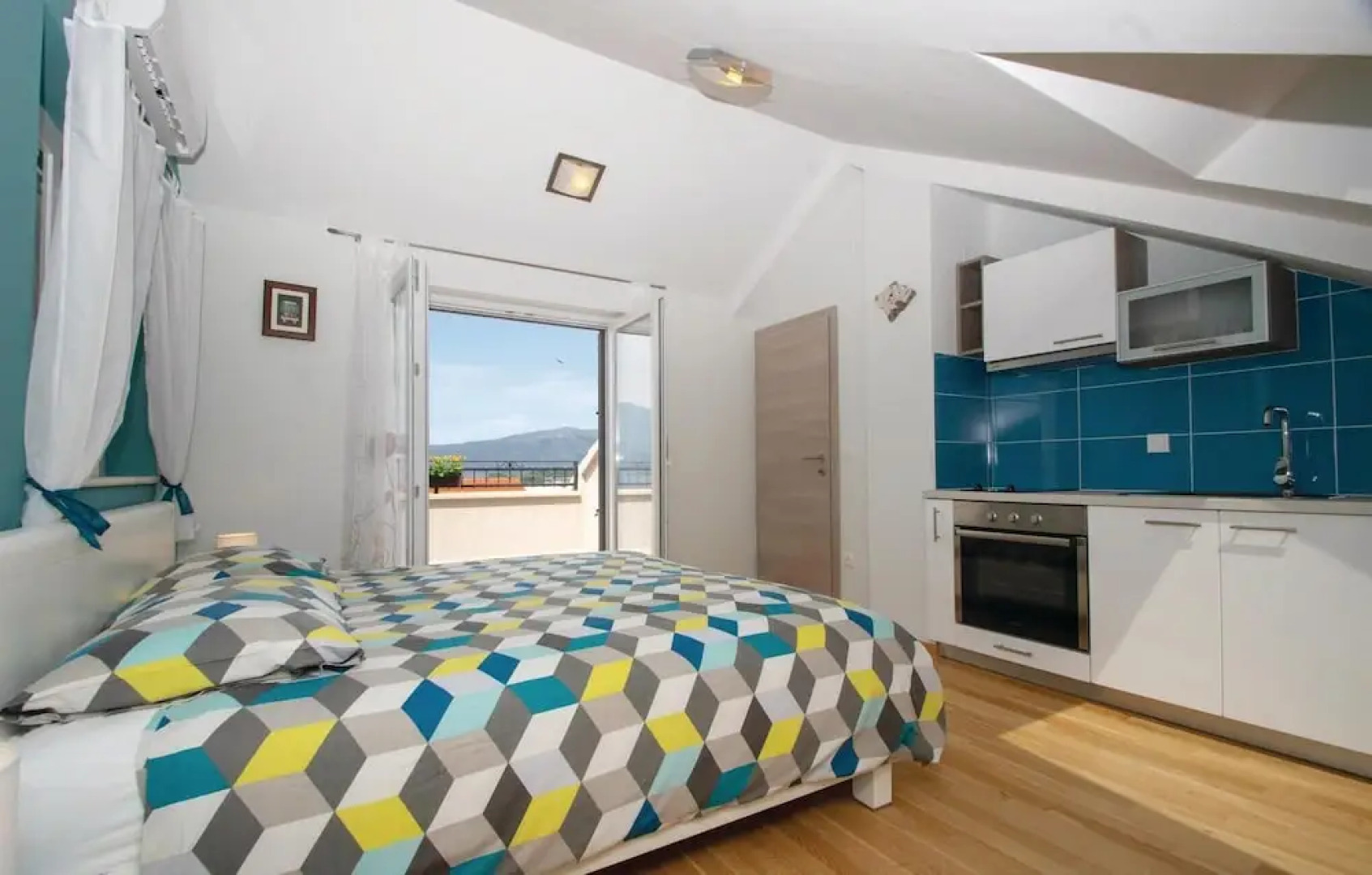 Amazing Home in Lumbarda With Wifi and 6 Bedrooms