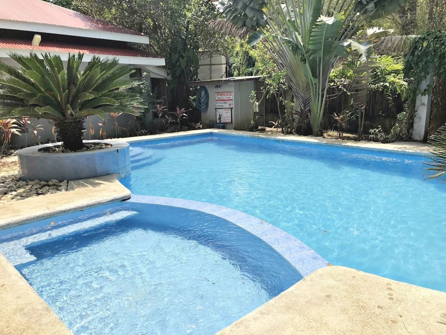 The Pelican's Resort