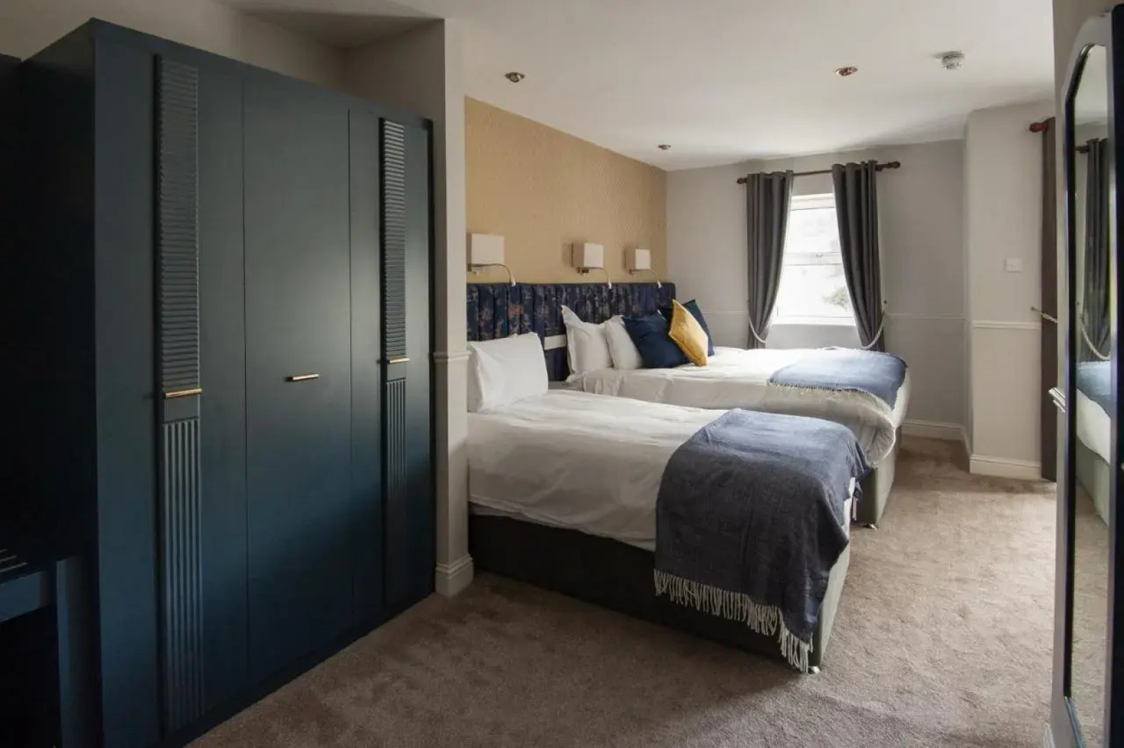 Best Western Woodenbridge Hotel & Lodge