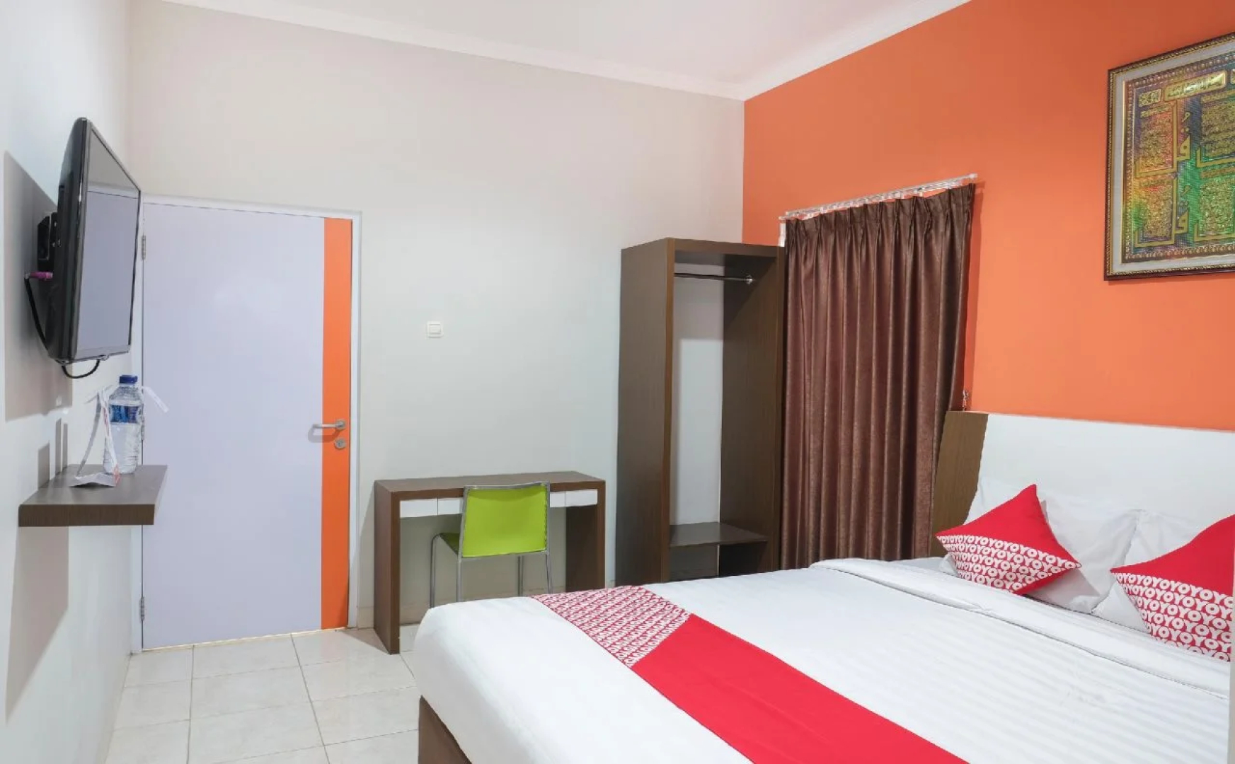 OYO 589 Hotel Desa Puri