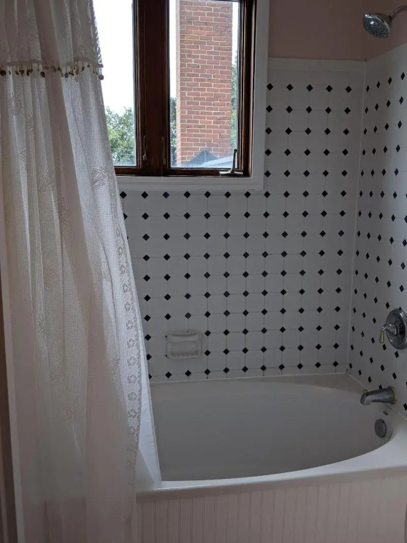 Surf Song Bed & Breakfast