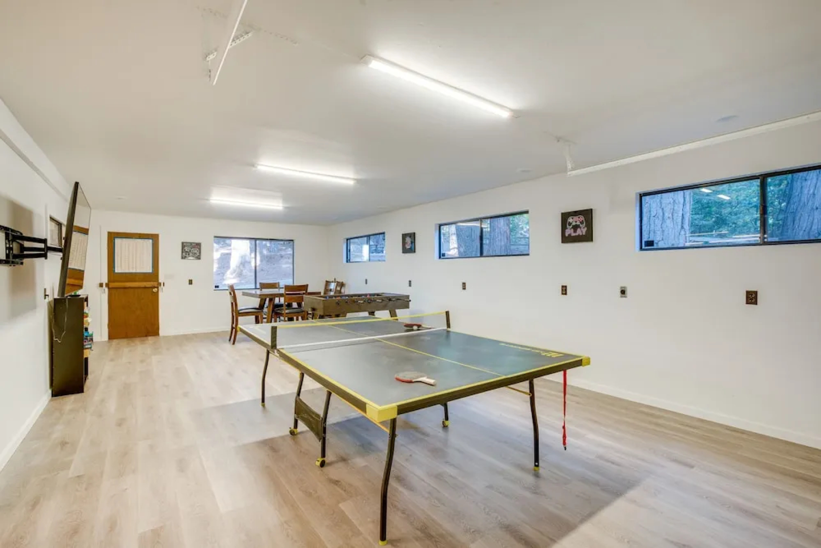 Pollock Pines Cabin: Game Room w/ A/C & Heat!