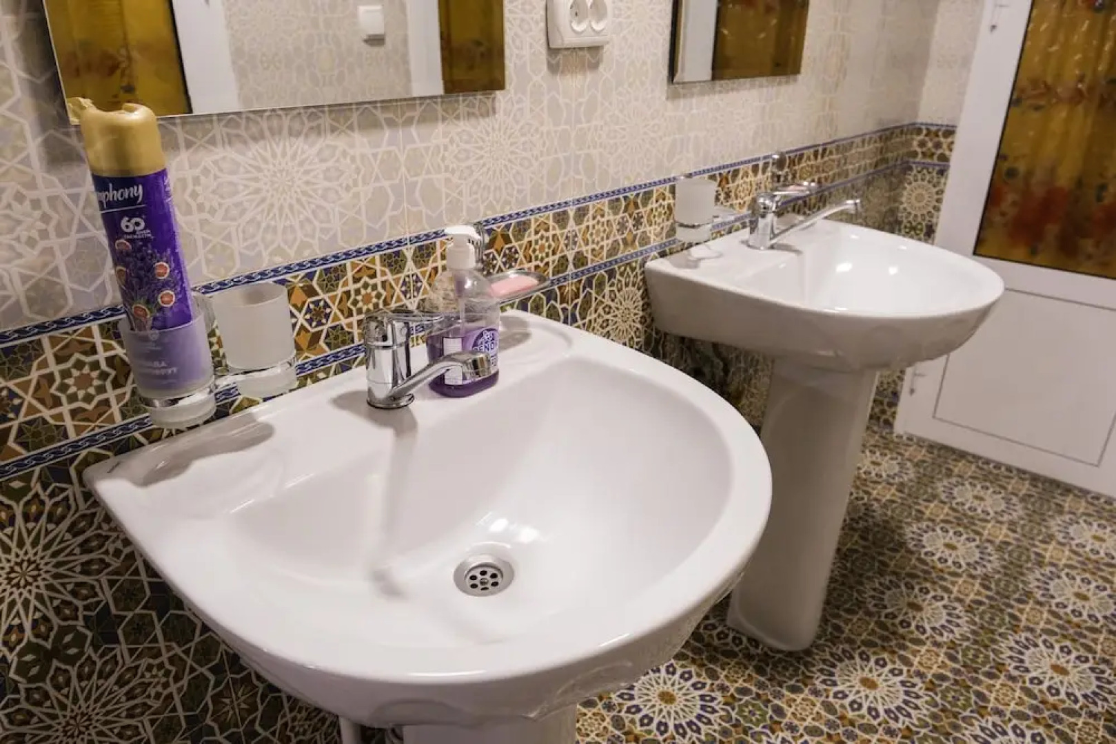 «Граф» — хостел