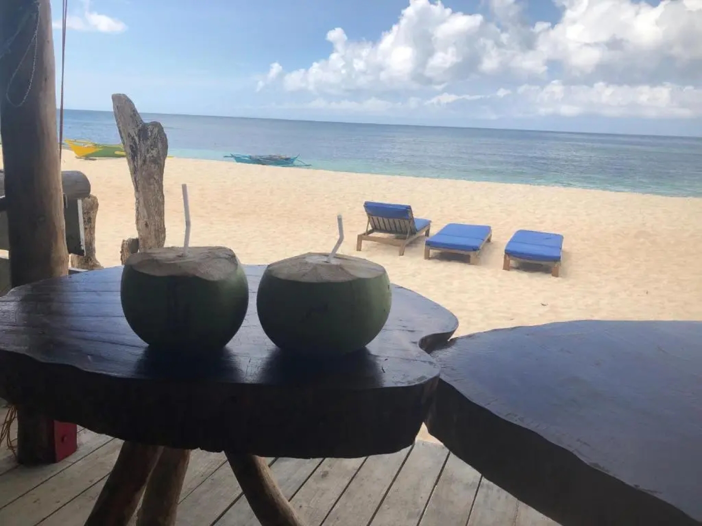 White Beach Front and Cottages Hinugtan Resort in Buruanga