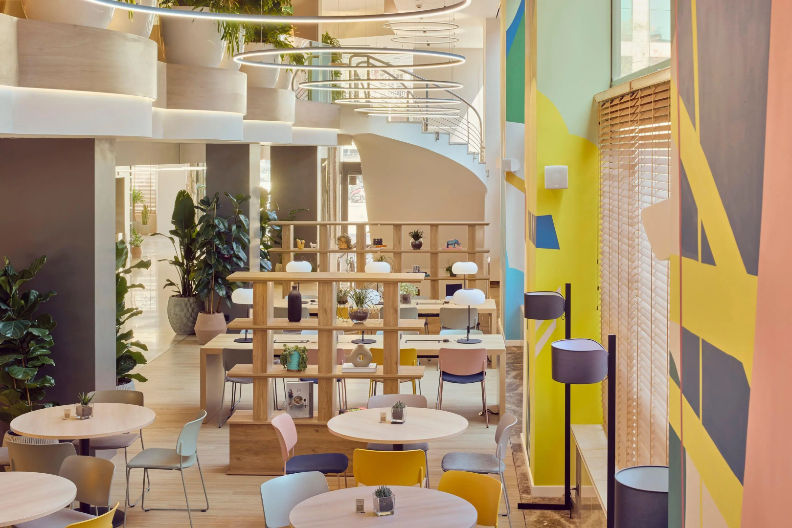 Отель INNSiDE by Melia Barcelona Apolo