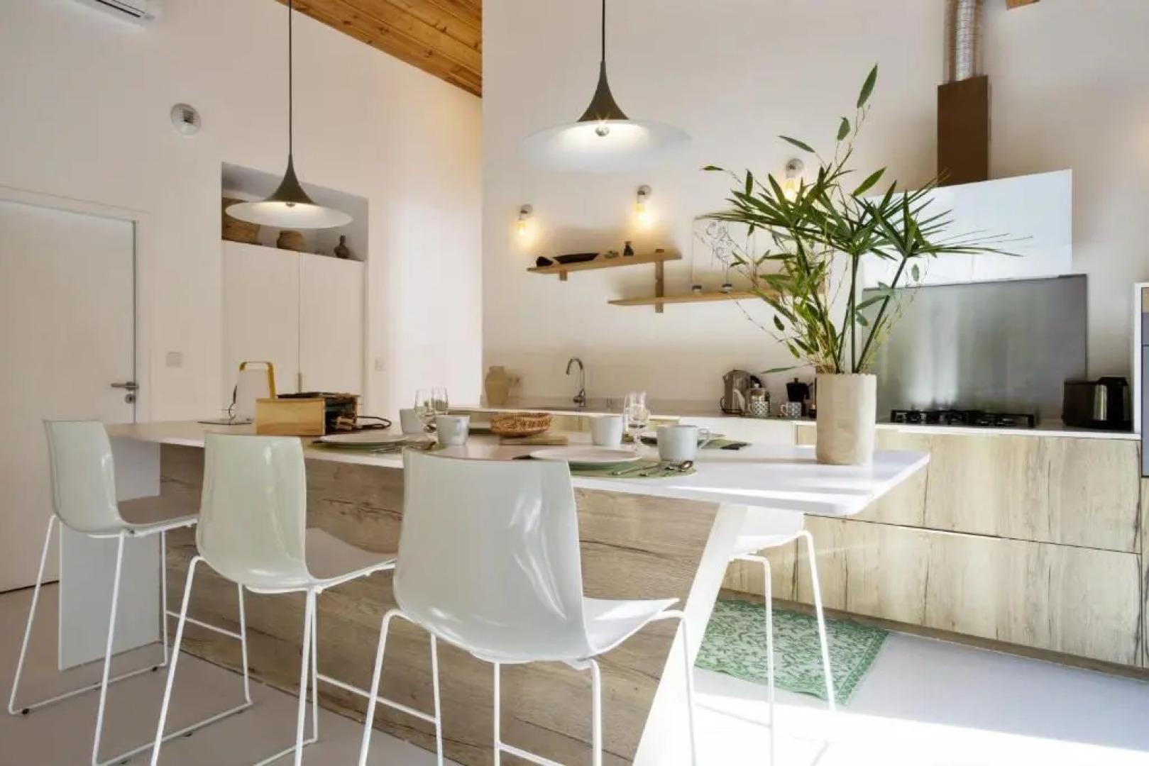 Large and bright house with pool in the middle of nature in Orx - Welkeys